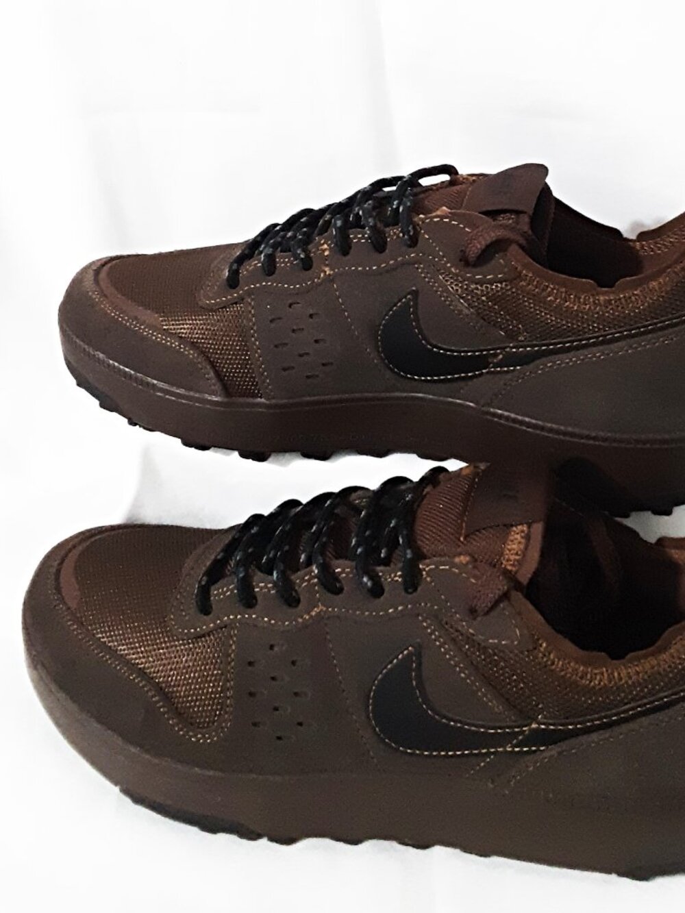 Men's NIKEs Sz. 10